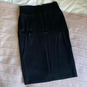 Black pencil office wear skirt size medium Pupleline